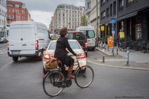 Fahrradfahren_in_der_Stadt