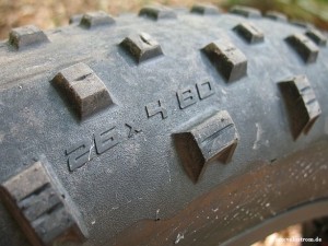 Foto der Reifen im Format 26x4,8 Zoll am Lebowsk-e
