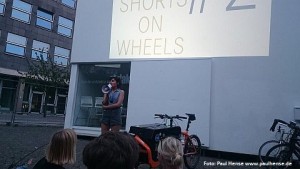 01_shorts_on_wheels