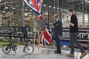 Duke of Edinburgh eröffnet neues Brompton-Werk