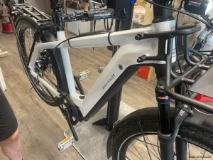 e-bike-charger3-gt-kindernay-umbau-leitungen-draussen