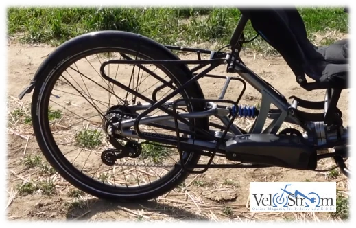e-bike-liegerad-trike-hp-velotechnik-scorpion-plus-26-ansicht-gepaecktraeger-rechts