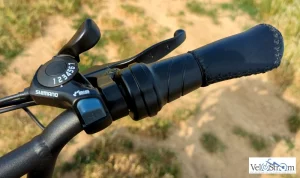 e-bike-fatbike-himiway-escape-pro-lenkerarmatur-rechts