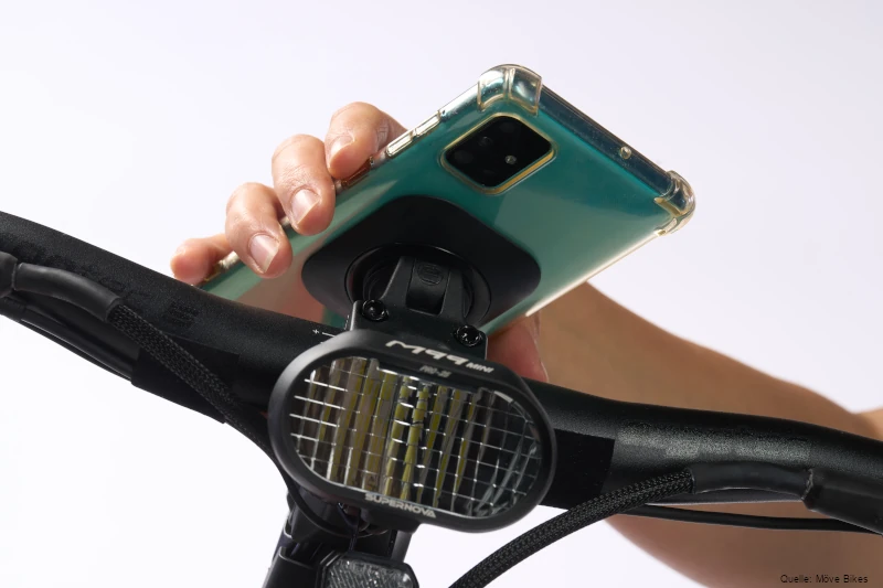 moeve-ebike-voyager-smartphone-display