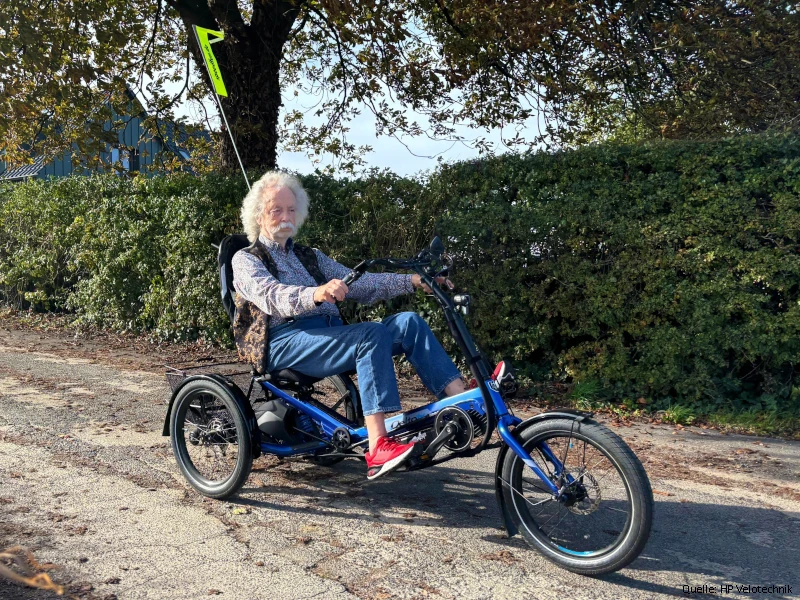 jean-puetz-faehrt-delta-trike